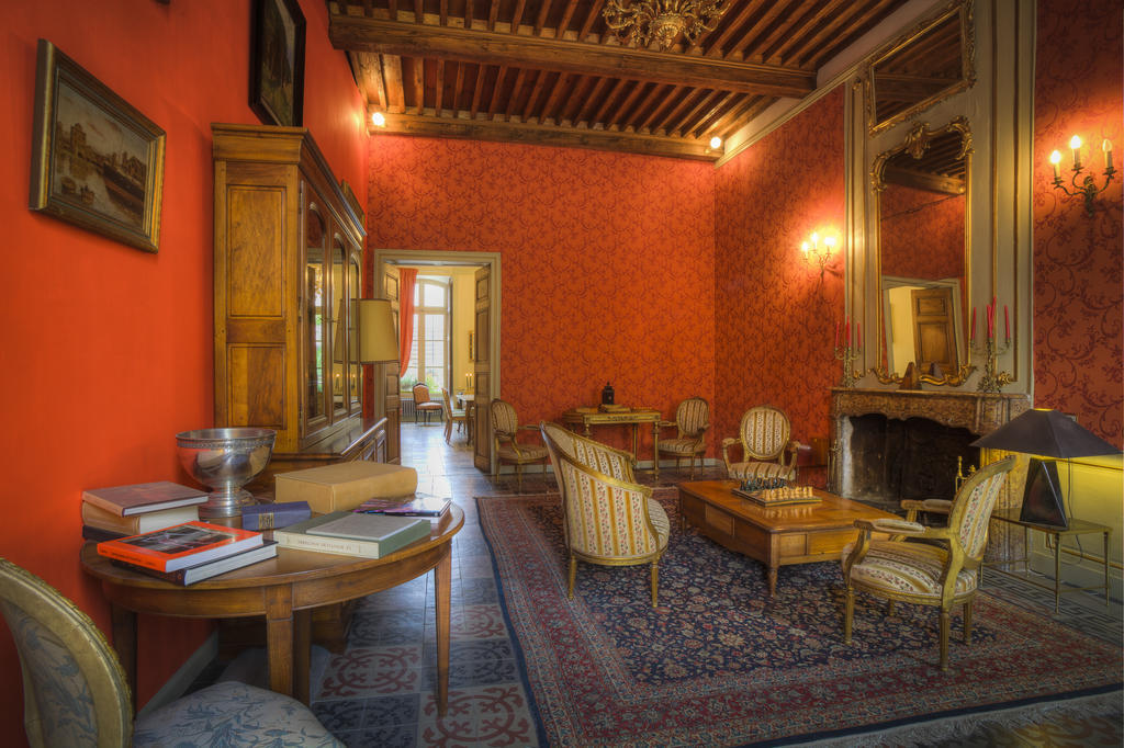 Hotel Cote Cour Chambres D'Hotes Бур-Сент-Андеоль Экстерьер фото